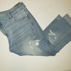Womens cropped distressed jeans